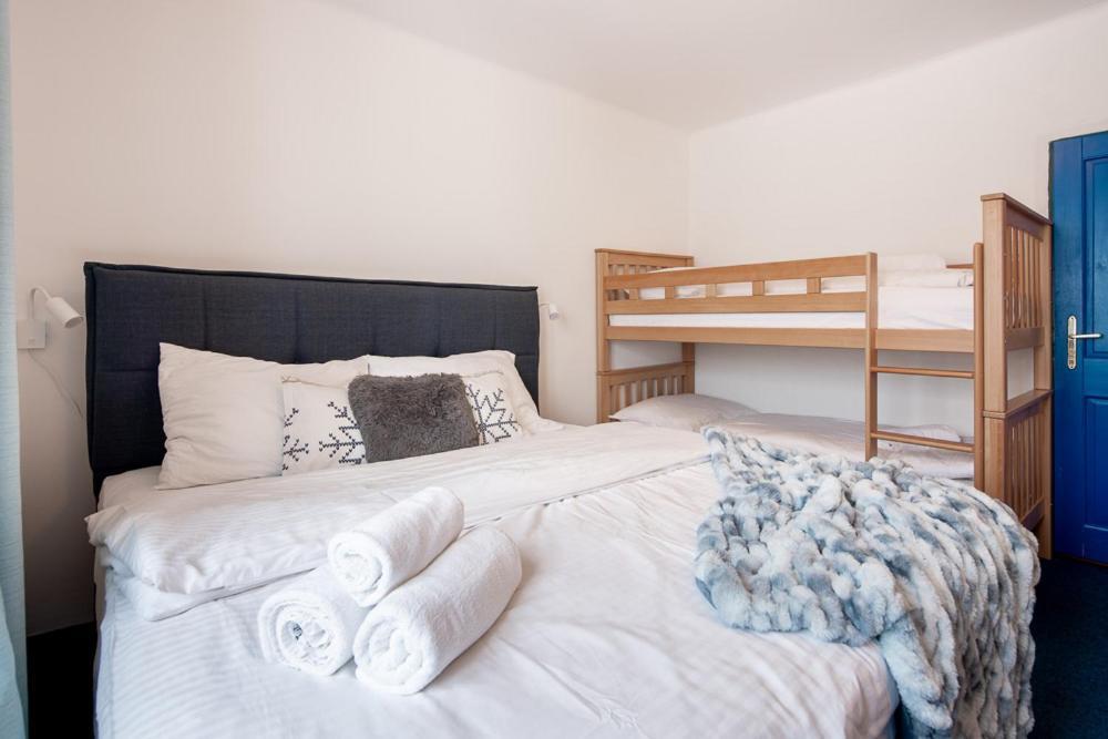 Prazska Bouda Hotel Pec pod Snezkou Cameră foto